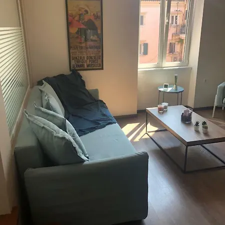 Apartament Solomou *